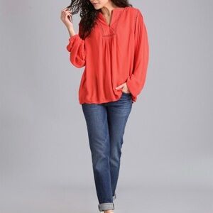 Gap Red Sunset Gauzy Crinkle Knit Lace Trim Vneck Top Size Large NWT